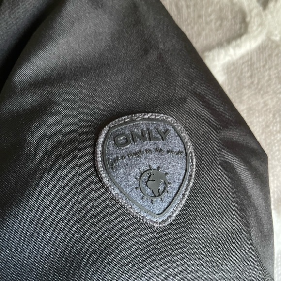 ONLY Winter Parka - Picture 4 of 6